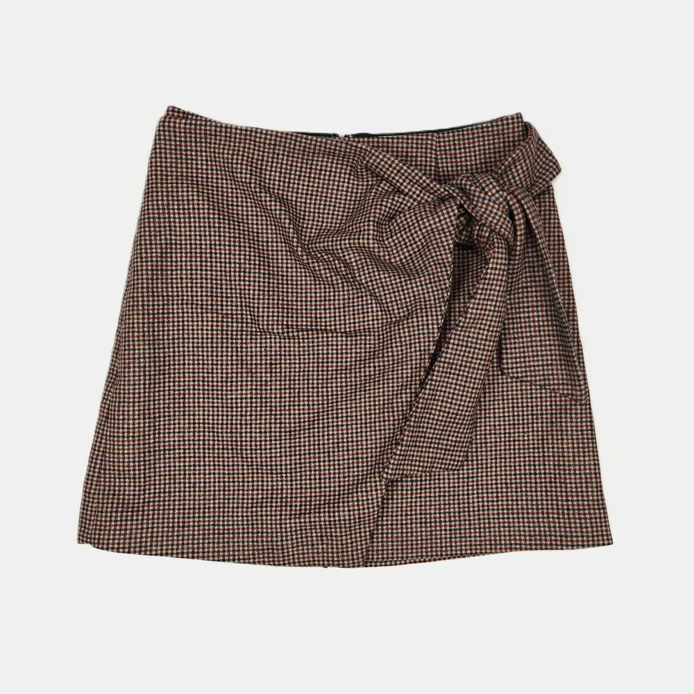 Aritzia Wilfred Faux Wrap Plaid Cashmere Blend Mini Skirt Size 2 Preppy Academia